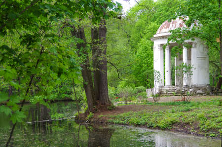BYKOVO, MOSCOW REGION, RUSSIA - May, 2019:  Manor Bykovo. Gazebo in the park on the lakeのeditorial素材