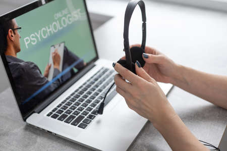 Online consultation by social worker, psychologist, behavior, teacherの写真素材