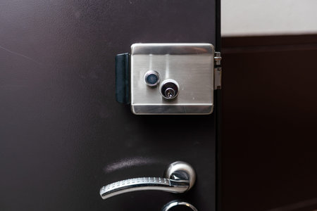 Door handle cross-section and lock