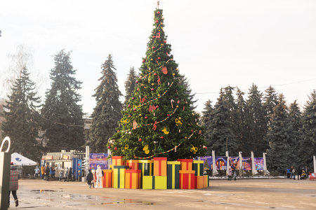 23.12.2022 Kyiv. Ukraine. Christmas market in Kiev at the exhibition center.のeditorial素材