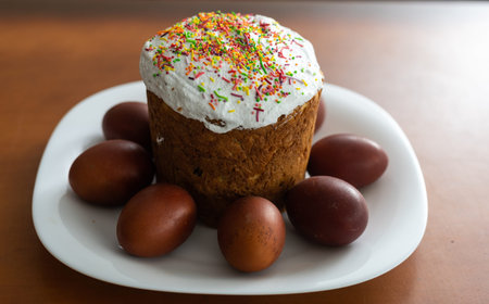 Easter cake and painted eggsの写真素材