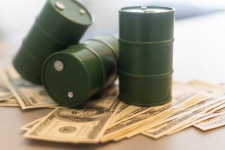 the barrel of oil of one hundred US dollar bills