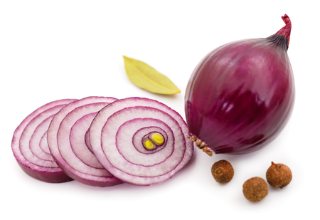 Sliced red onion rings isolated on white background cutout.の写真素材