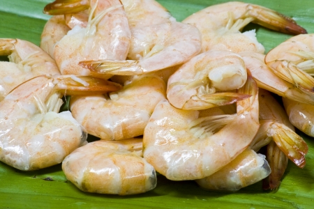 Close up boiled shrimp on a banana leafの写真素材
