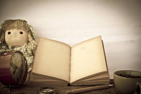 Old opened book with empty pagesの写真素材