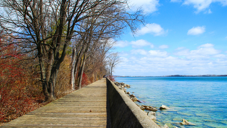 Calm and peaceful Lakeshore in Toronto Islandの写真素材