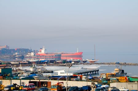 Vladivostok. Amur Bay. Tanker Carrot.のeditorial素材