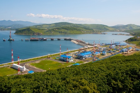 Oil transfer station and mooring buoy of the new terminal under construction in the Bay of Kozmino Primorsky Krai.のeditorial素材