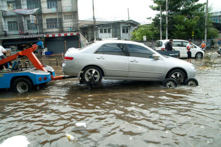 Bangkok Thailand : October 28 - Flooding crisis in Thailand. Thai people escape from flooding all around of Thailand.のeditorial素材