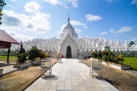 White pagoda of Hsinbyume  Myatheindan  paya temple, Mingun, Mandalay - Myanmar の写真素材
