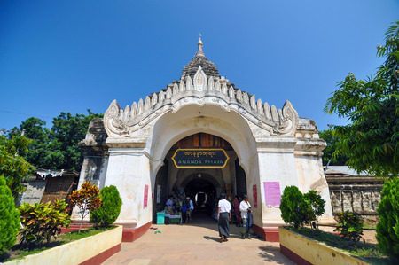 Bagan, Myanmar - October 9, 2013: Buddhist people visit Ananda temple on October 9, 2013, This temple located in Bagan, Myanmar is a Buddhist temple built in 1105 AD during the reign (1084â1113) of King Kyanzittha of the Pagan Dynasty.のeditorial素材