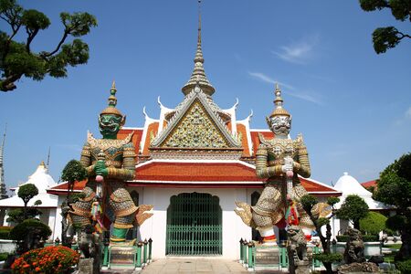 Twin giant in Arun temple in Thailand