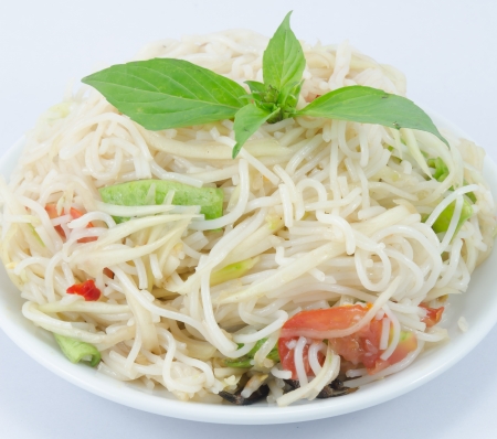 Thai food " Som tam " on white backgrounds.の写真素材
