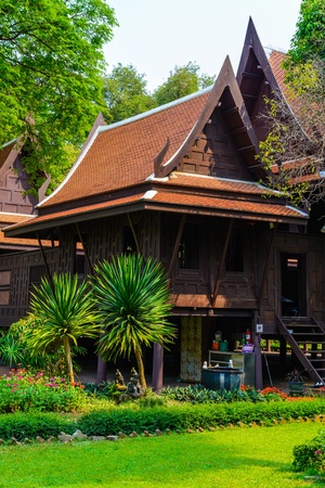 Beautiful building in Sanamchan Palace at Nakhon Pathom province (Thailand)のeditorial素材