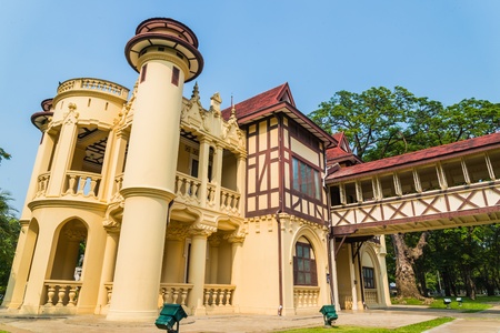 Beautiful building in Sanamchan Palace at Nakhon Pathom province (Thailand)のeditorial素材