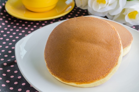 Pancake in white dishの写真素材