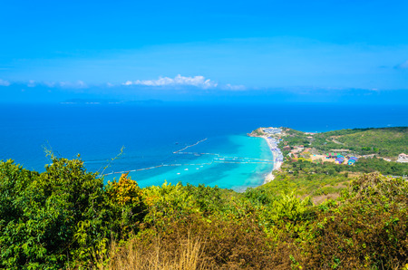 koh larn island tropical beach in pattaya city Thailandの写真素材