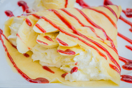 Strawberry crepe dessertの写真素材