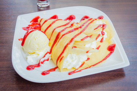 Strawberry crepe dessertの写真素材
