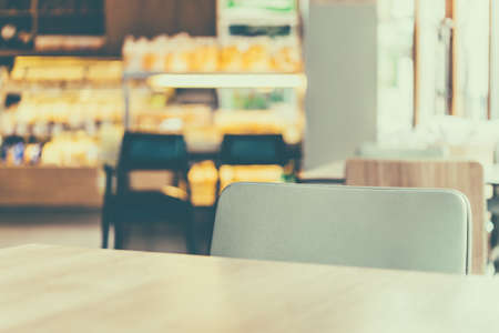 Blur shot coffee shop - vintage effect style picturesの写真素材