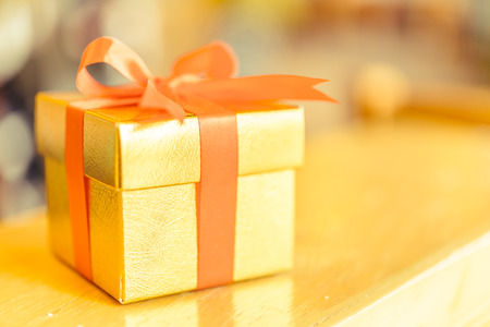 Christmas gold gift box - Vintage effect style picturesの写真素材