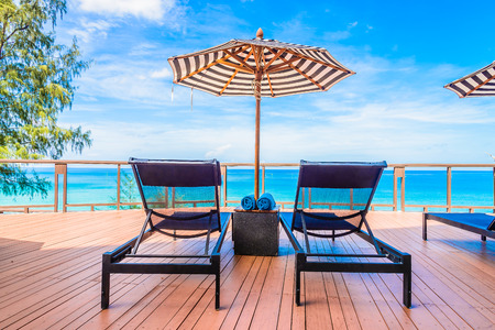 Umbrella pool chair deckの写真素材