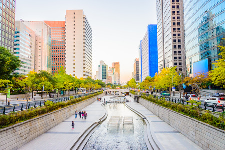 Cheonggyecheon Stream in Seoul City , Koreaのeditorial素材