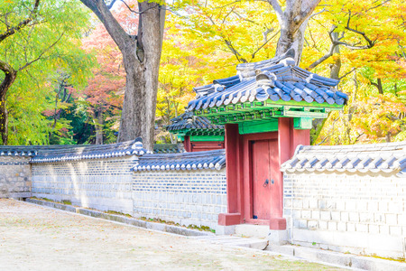Beautiful and Old Architecture in Changdeokgung Palace in Seoul City at Koreaのeditorial素材