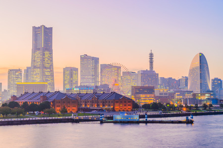 Yokohama skyline city at sunset timesのeditorial素材
