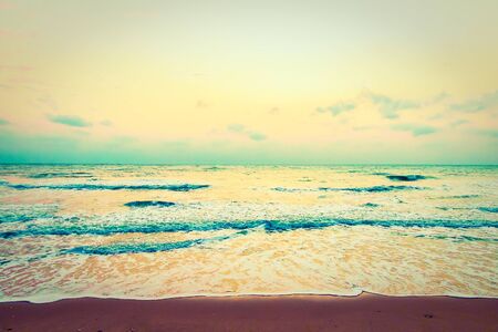 Beautiful sea and beach background - Vintage Filterの写真素材