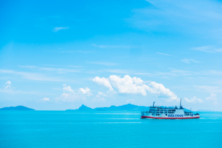 Koh Samui island , Thailand - May 14 2018 : Seatran Ferry conveying passenger from Donsak pier Surat Thani province to Koh Samui island in Thailandのeditorial素材