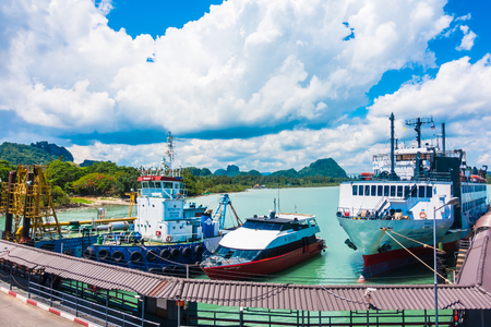 Koh Samui island , Thailand - May 14 2018 : Seatran Ferry conveying passenger from Donsak pier Surat Thani province to Koh Samui island in Thailandのeditorial素材