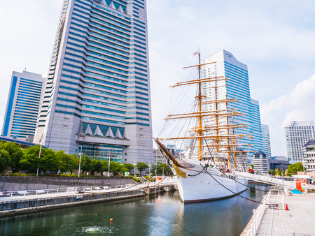 YOKOHAMA JAPAN - JULY 25 2018 : Beautiful Nippon-maru A sailing boat with blue sky in Yokohama city Japanのeditorial素材