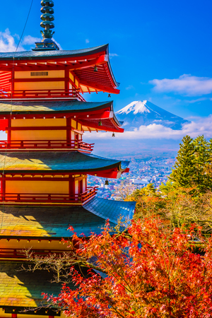 Beautiful landscape of mountain fuji with chureito pagoda around maple leaf tree in autumn season at Yamanashi Japanのeditorial素材