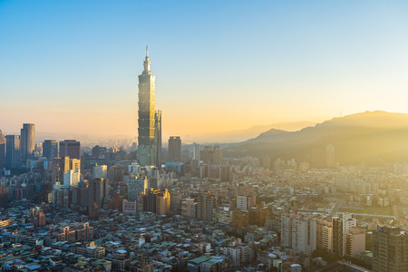 Beautiful architecture building taipei city skyline at sunset in Taiwanのeditorial素材