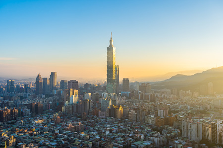 Beautiful architecture building taipei city skyline at sunset in Taiwanのeditorial素材