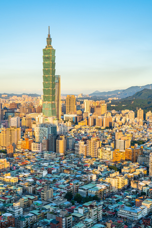 Beautiful architecture building taipei city skyline in Taiwanのeditorial素材