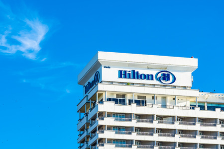 Hua hin , Thailand - 2 May 2019 : Hilton hotel and resort sign in hua hin province Thailandのeditorial素材