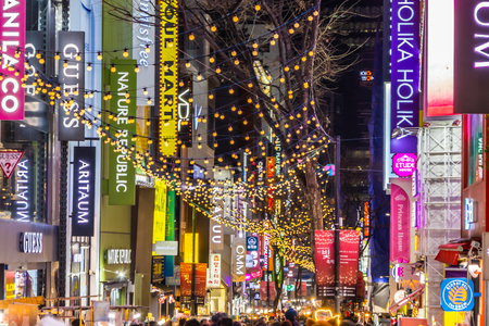 Seoul, South Korea 10 December 2018 : Myeong dong market is the popular place and district for shopping find something eat and sightseeingのeditorial素材