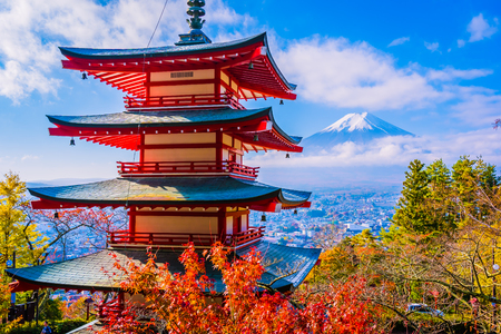 Beautiful landscape of mountain fuji with chureito pagoda around maple leaf tree in autumn season at Yamanashi Japanのeditorial素材