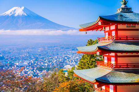 Beautiful landscape of mountain fuji with chureito pagoda around maple leaf tree in autumn season at Yamanashi Japanのeditorial素材