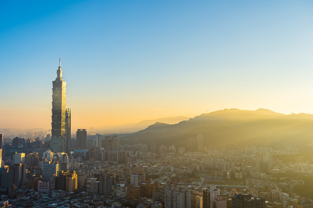 Beautiful architecture building taipei city skyline at sunset in Taiwanのeditorial素材