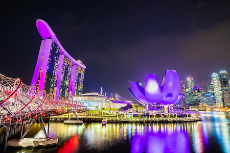 Beautiful architecture building skyscraper around marina bay in singapore cityのeditorial素材