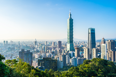 Beautiful landscape and cityscape of taipei 101 building and architecture in the city skyline with bluesky and white cloud at Taiwanのeditorial素材