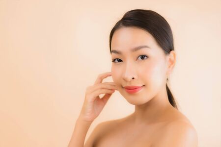 Portrait beautiful young asian face woman with beauty spa wellness and cosmetic makeup conceptの写真素材