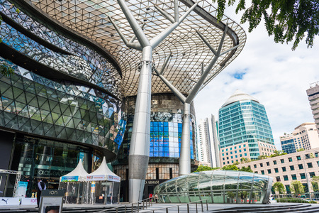 SINGAPORE - JUNE 18 : Day view of ION Orchard shopping mall onJUNE 18, 2014 in Singapore Orchard Road. The Media Facade is a multi-sensory canvas media wall made with cutting-edge technology.のeditorial素材