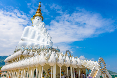 Phetchabun, Thailand- Oct 05, 2018; Big White Five buddha Statue in Wat Phra That Pha Son Kaew temple at Phetchabun Thailandのeditorial素材