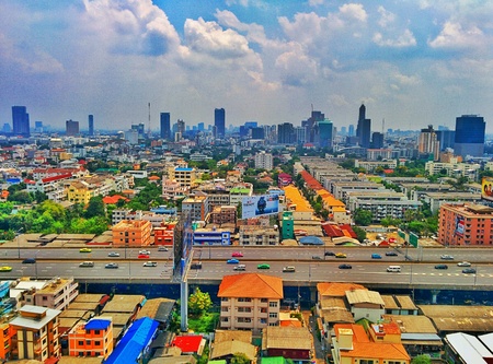 Sirat expressway in the city, Phaya Thai Bangkok, Thailand.の素材