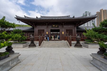 HONG KONG - NOVEMBER 11, 2018: Day scene of Chi Lin Nunnery at Diamond hill, Hong Kongのeditorial素材