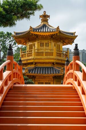HONG KONG - NOVEMBER 11, 2018: Day scene of Pavilion of Absolute Perfection at Nan Lian garden, Hong Kongのeditorial素材
